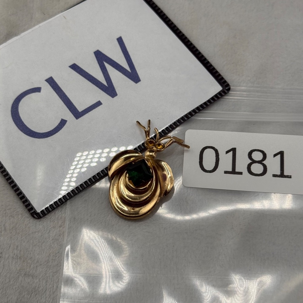 Vintage Insect Fur Clip Bug Gold Tone Rhinestone‎ - Picture 7 of 9